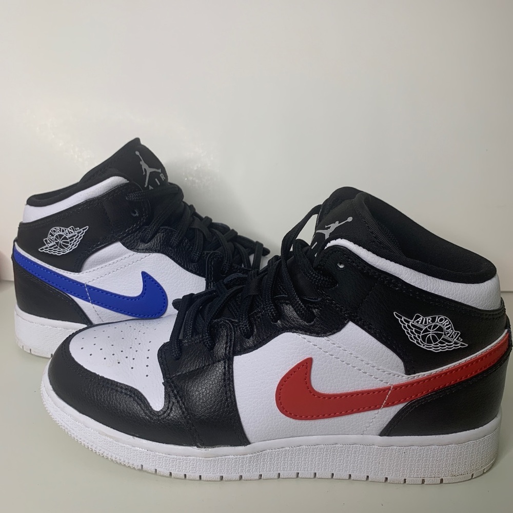 Air Jordan 1 Mid Multicolor Swoosh (gs)